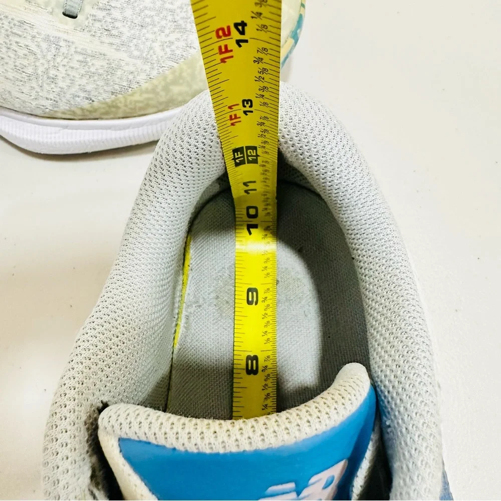 New Balance Men's FuelCell MCH996v4‎ Tennis Shoes, Size 9